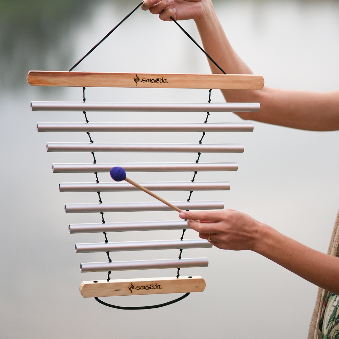 Swinging Chimes
